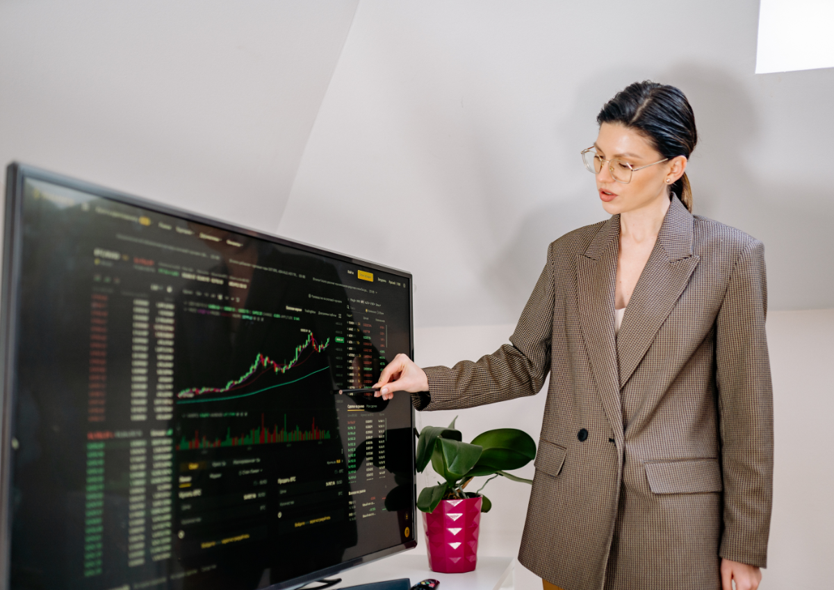Financial Manager Salary