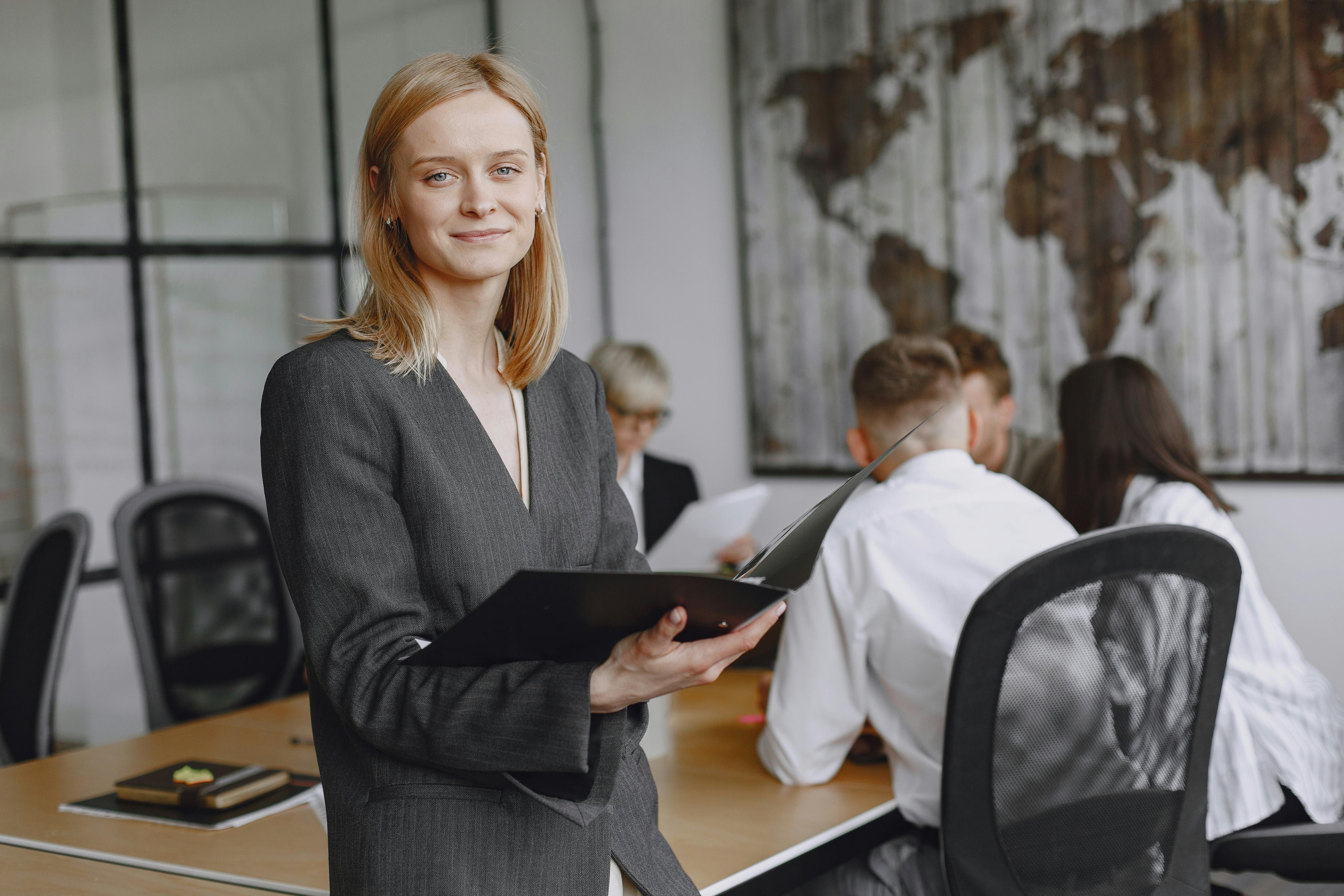 How to Select the Right MBA Specialization